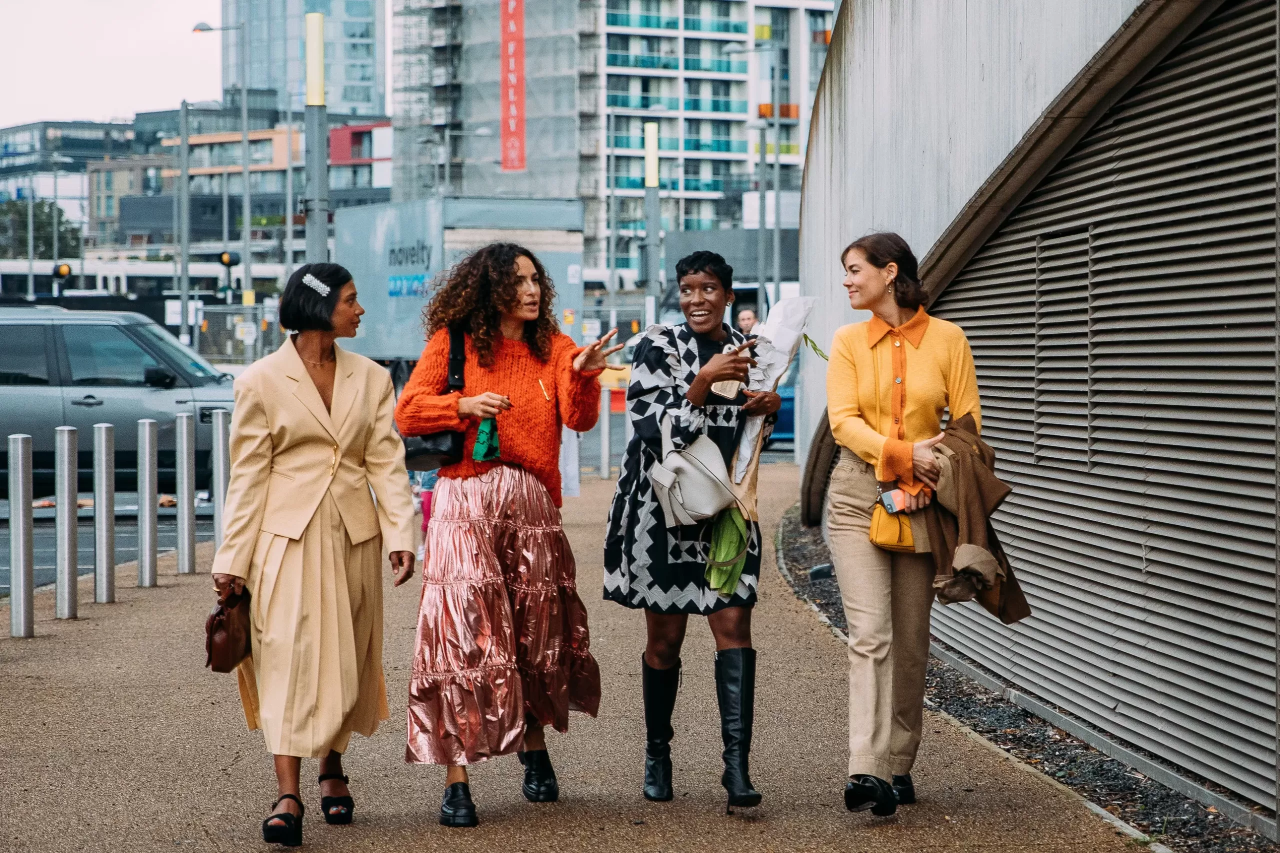 Londra Moda Haftası'nın En İyi Sokak Stilleri