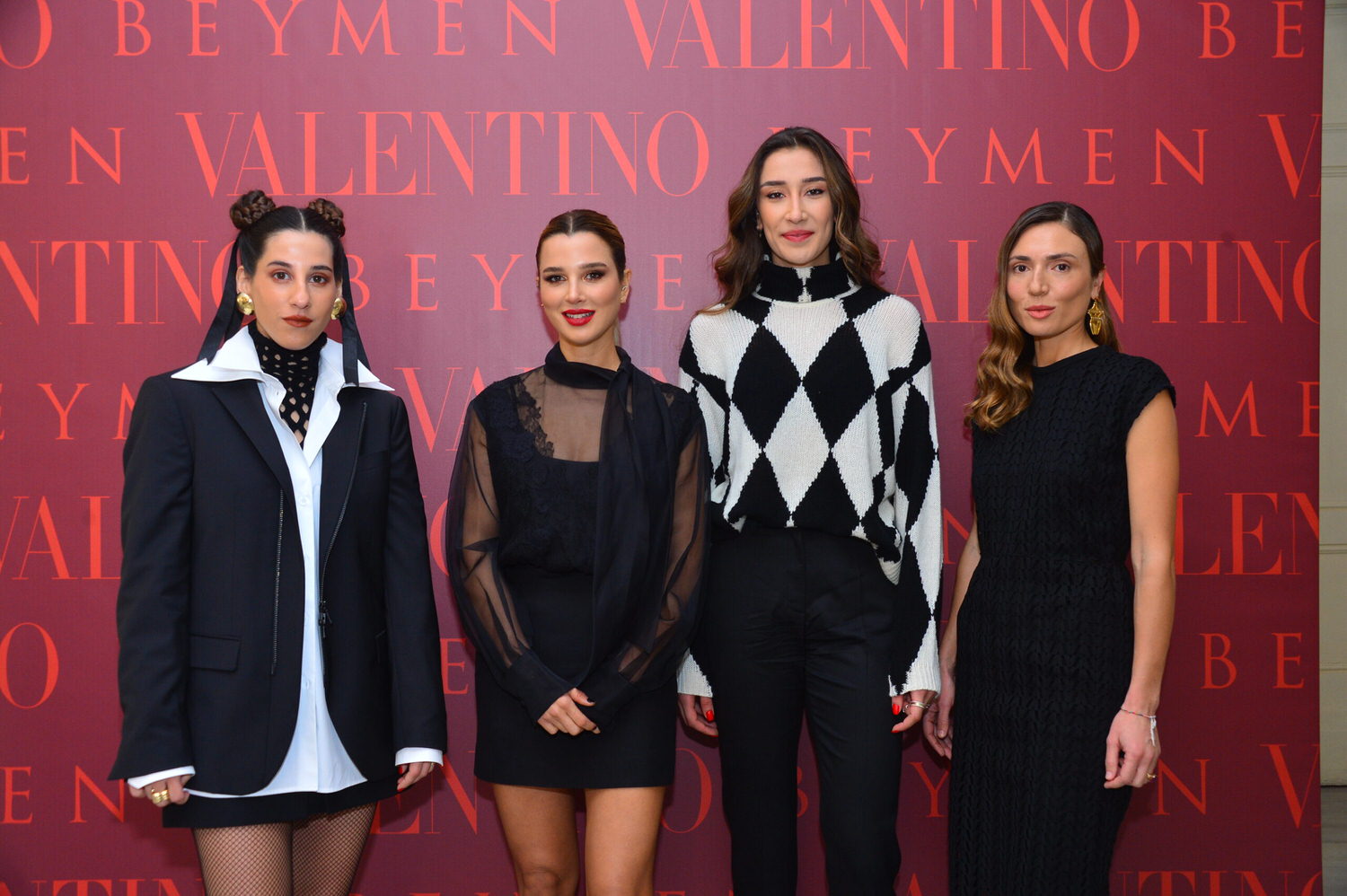 Maison Valentino'dan Özel Davet: