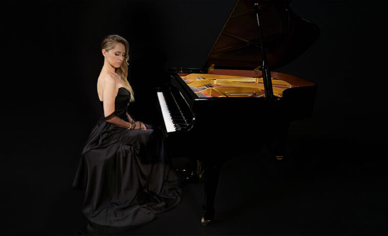Müzik Dünyasına Yeni Bir Soluk Geliyor: S.Selin Sağol Sade Eşsiz Müzik Tarzını Dinleyicilerle Buluşturuyor