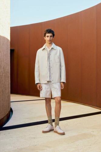 Tods Menswear Fashion Show Collection Spring Summer 2023, Runway look #011 - Milan Fashion Week.