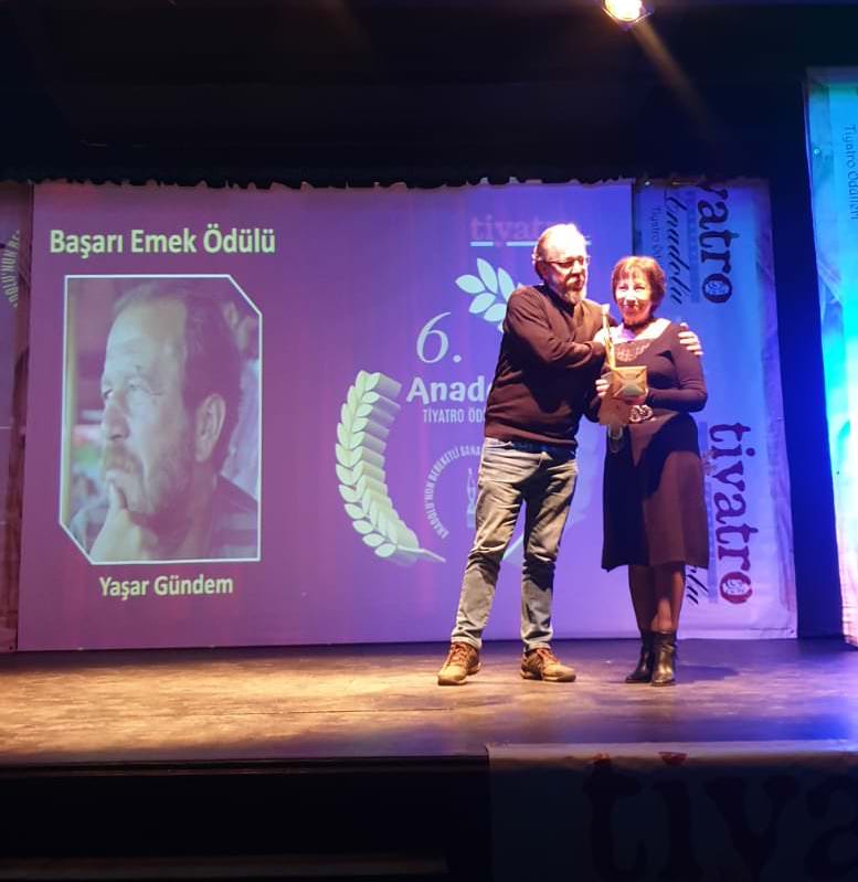 Yaşar Gündem’e Başarı ve Emek Ödülü