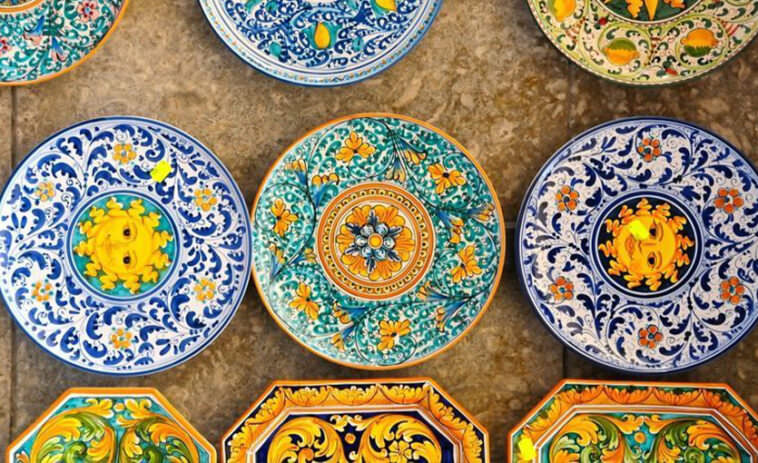El Boyaması Tabak Modası  