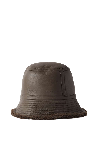 Yves Salomon 1.411 Euro